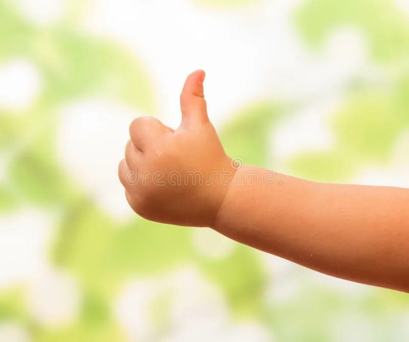 Детский массаж ног. Сладкие женские стопы. Ребенок на руках. Массаж стопы ребенку. Женские пяточки.