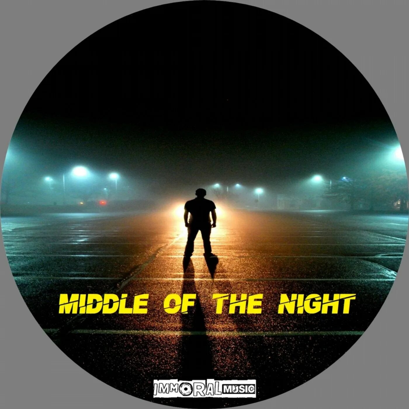 Middle of the night mp3. Middle of the Night. Middle of the Night обложка. In the Middle of the Night картинки. Трек Middle of the Night.