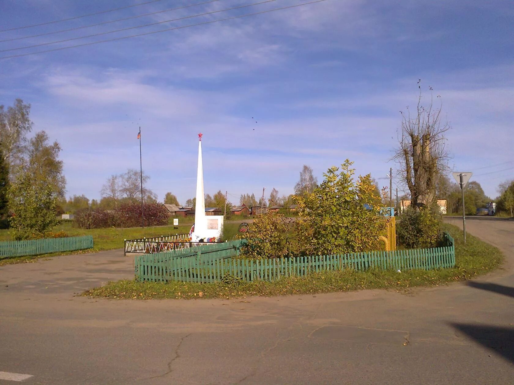 Калач храм александра невского калач. Хутор поплавский калачеевский район. Мемориал скорбящая мать калач. Воронежская область, г калач, ул борцов революции. Калач, ул.