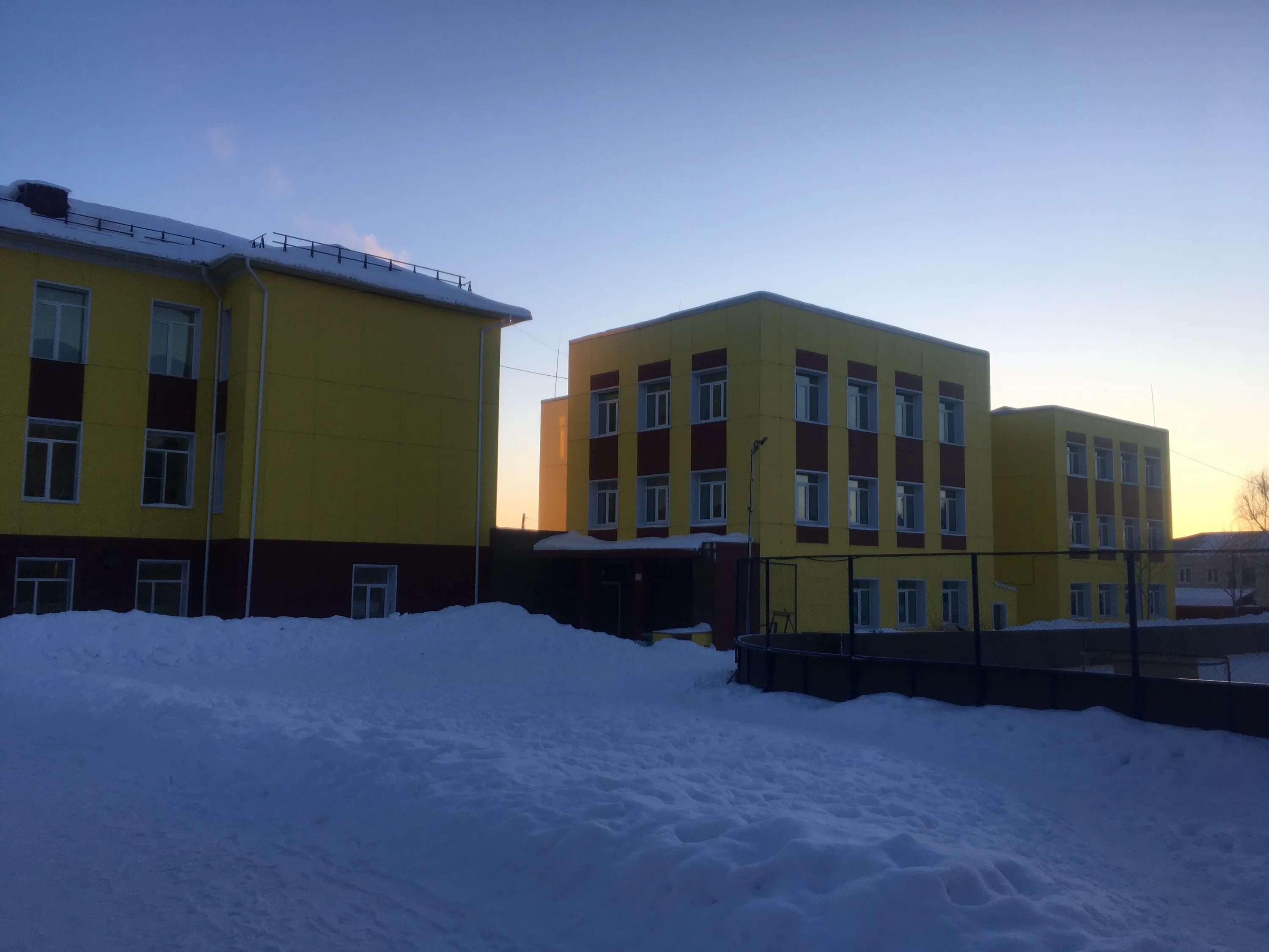 Спасск рязанский школа сош. Спасская средняя общеобразовательная школа. Спасская школа воронежская область. Спасская средняя общеобразовательная школа. Новая школа на спасской.