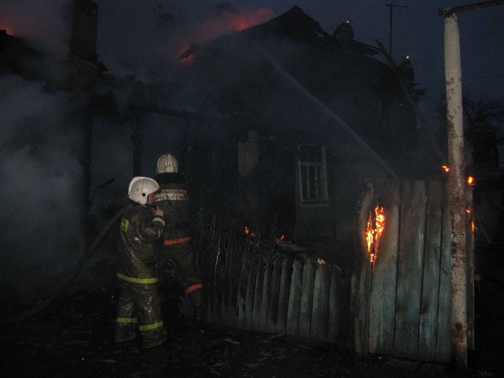 Пожары в России. Пожар в Коровино. Пожар в школе. Пожар на сооружениях. Сводка мчс россии