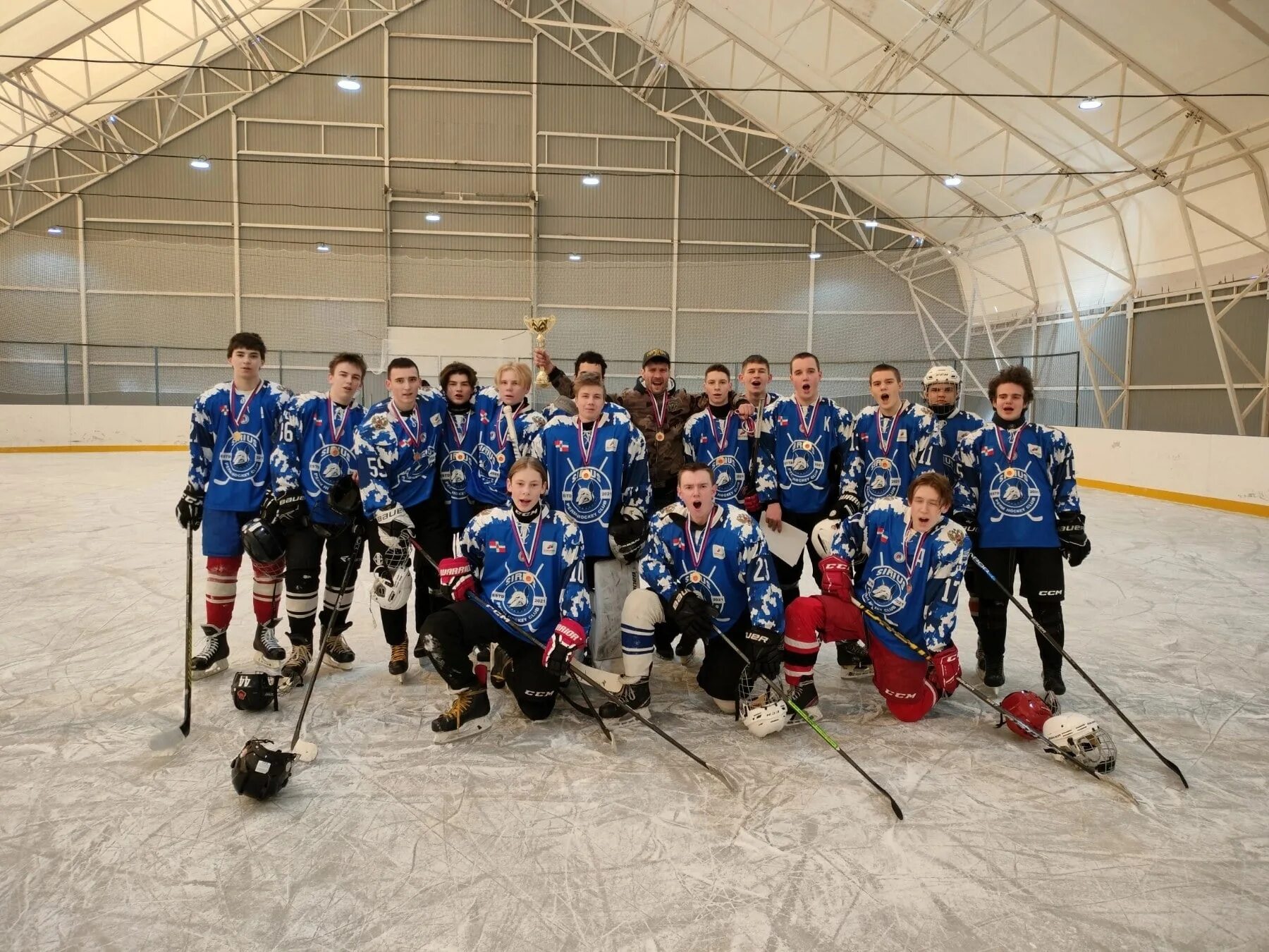 Пгхц пермь. Шайба хоккейная команда. Поселок тюй пермский край. Пермская художественная галерея пермь. Земское собрание кишертского муниципального района.