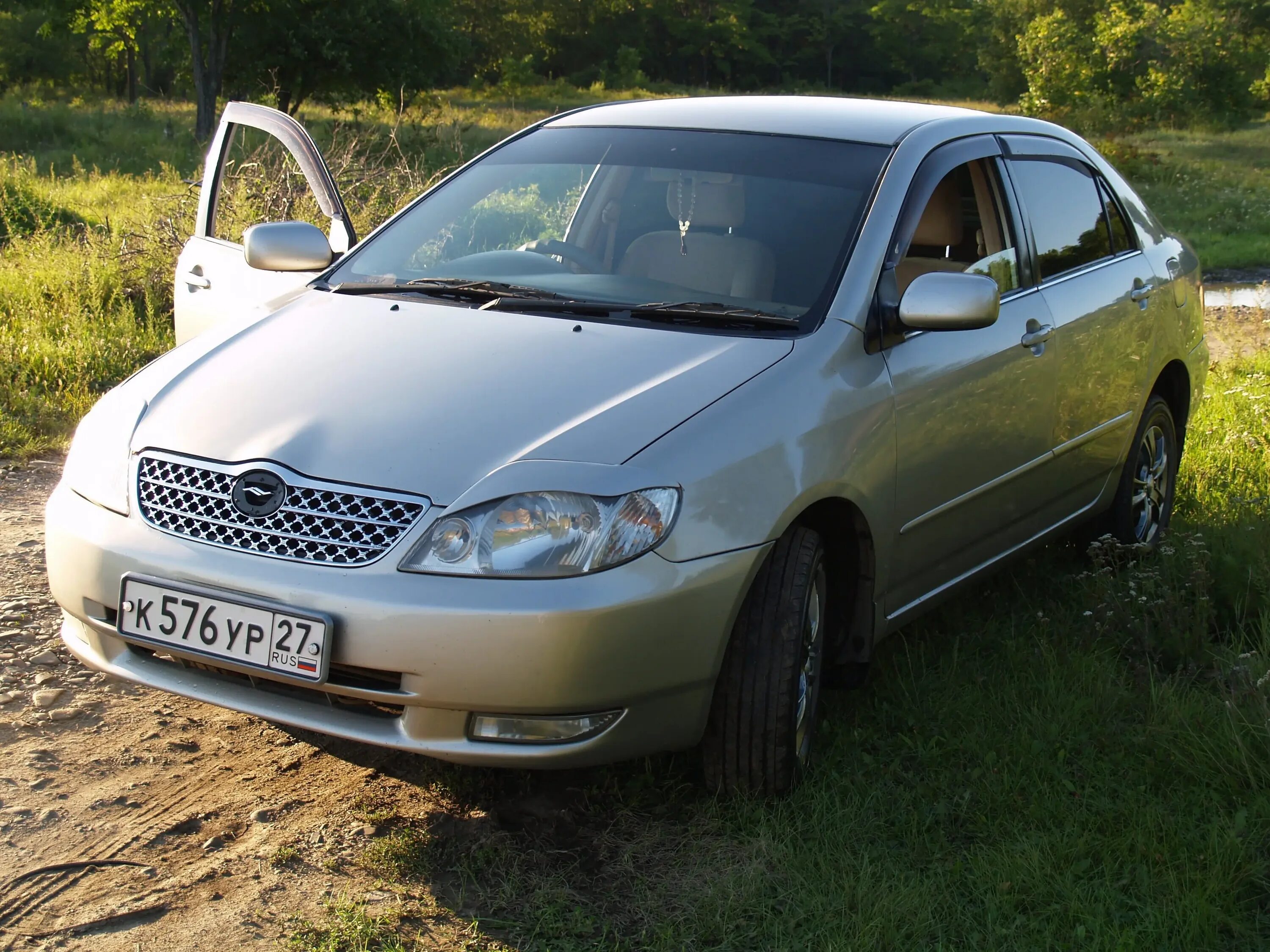 Купить королла 2001. Toyota 2001. Тойота 2001г. Тойота 2001 года модели. Кайра Тойота 2001.