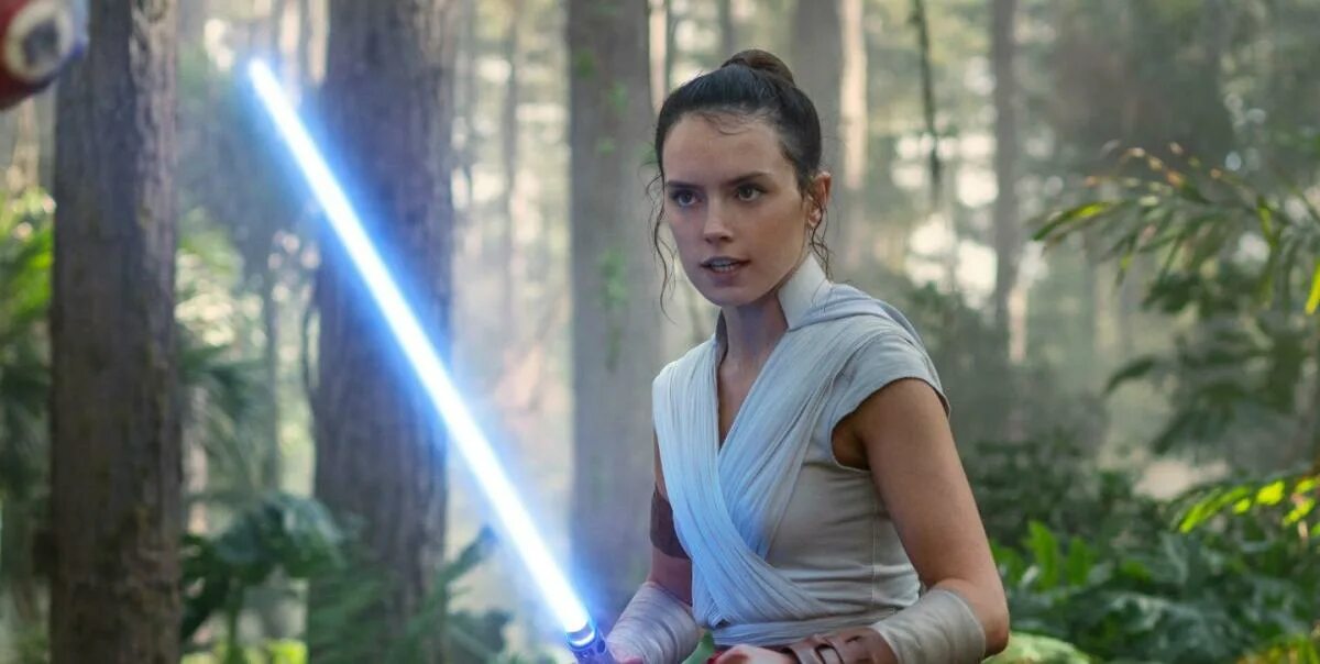 Play rey. Рей 8 эпизод. Play rey. Play rey. Рей скайуокер.