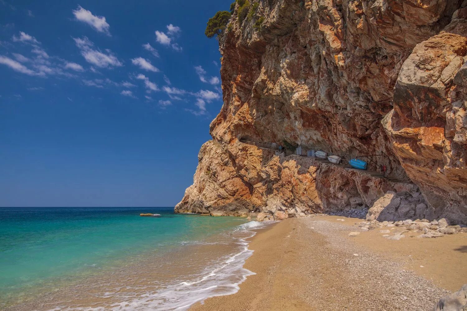 Pasjaca Beach. Пляжи Италии. Дикий пляж. Дикие пляжи Европы. Дикий пляж отдыхающих