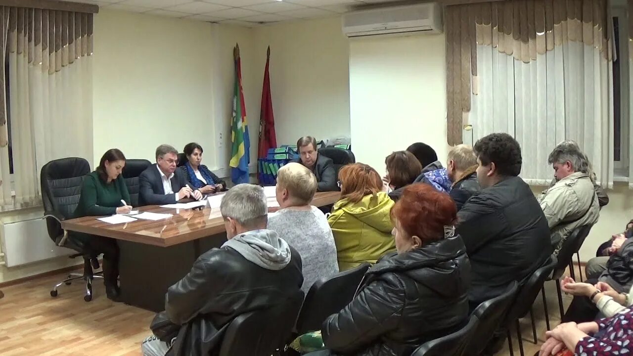 Управа ярославского района меркулова ирина. Глава управы ярославского района. Управа ярославский. Управа ярославского района. Бурцев михаил михайлович глава управы ярославского района.