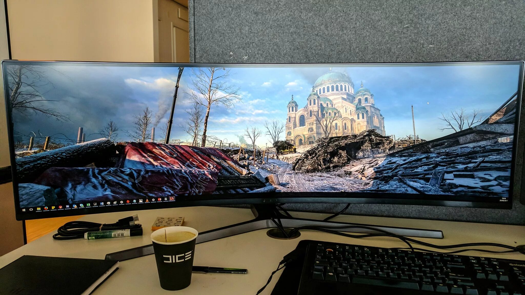 Вы хотите работать с разрешением монитора 1920x1080. Монитор самсунг 32 9. Игровой монитор Samsung 49" chg90 32:9. Самсунг монитор 49 дюймов изогнутый монитор. Монитор самсунг 49 дюймов изогнутый