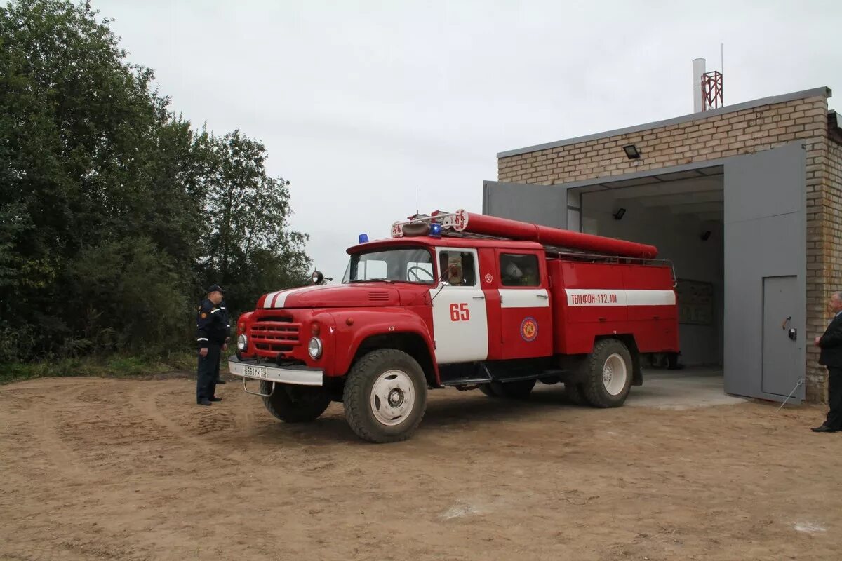 Гараж пожарного депо