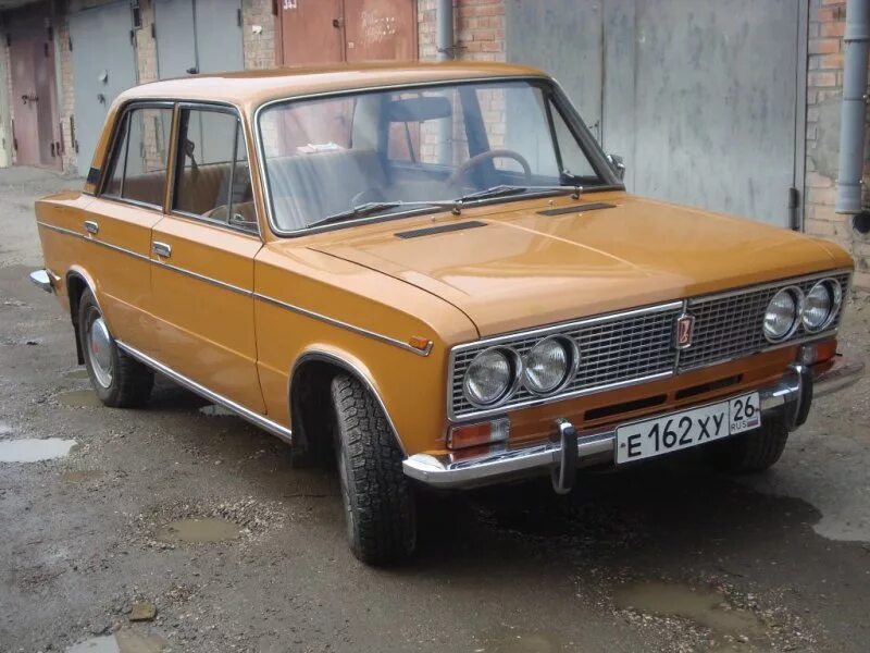 Ваз 2103 1980 года выпуска. Ваз-2103 жигули. седан 2103. ваз 2103 ссср. ваз 2103 новая с завода.