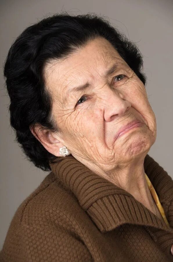 Old grumpy. Возрастной портрет женщины. капризная старуха. бабушка капризничает. old grumpy woman.
