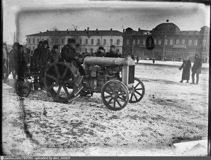 В 1926 году через омск дважды