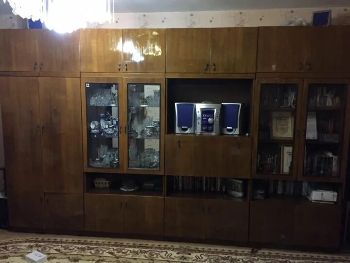 Стенка 90 годов фото Мебельная стенка 90х годов секционная не полированная Домашняя мебель в Москве -
