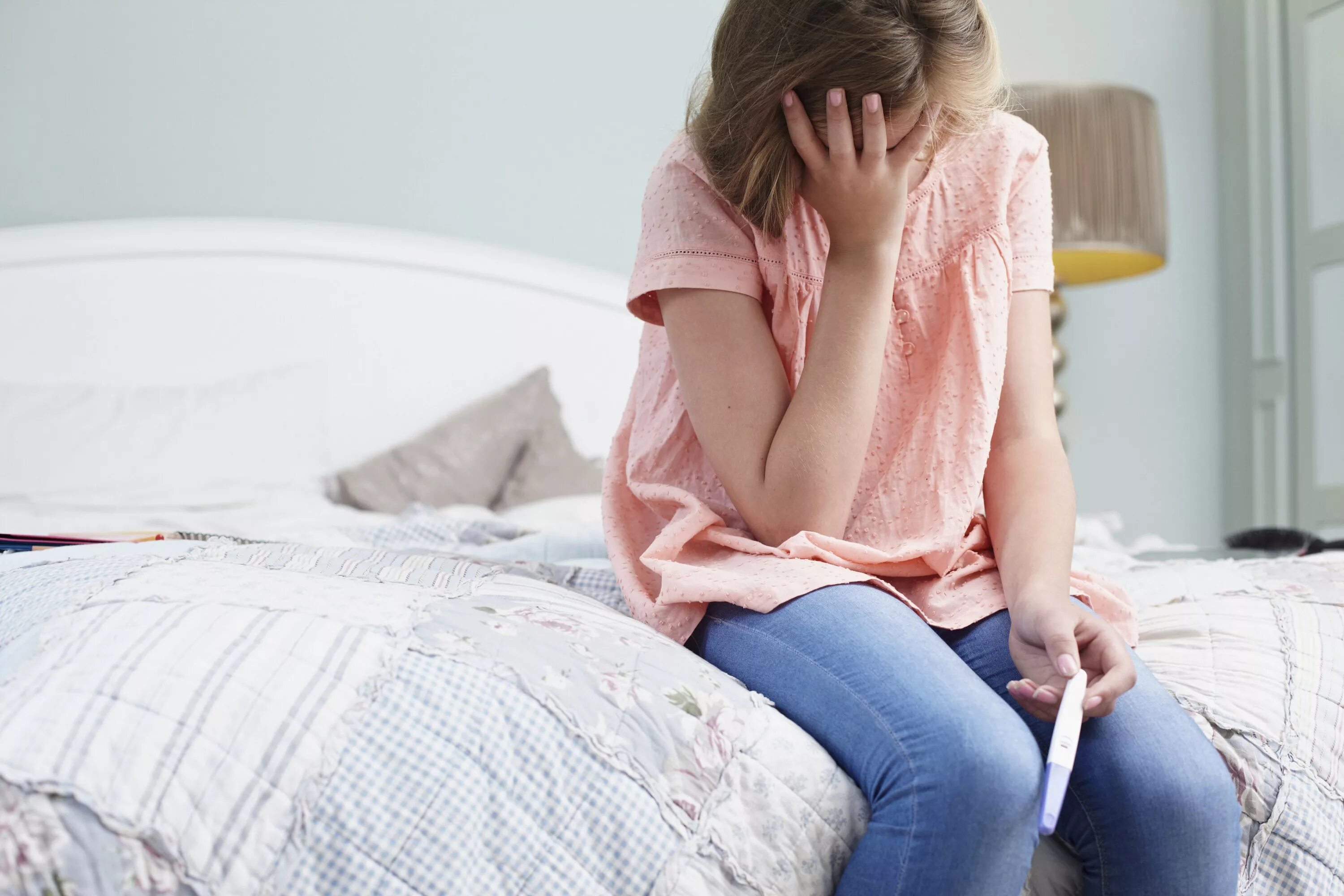 Презентация на тему подростковая беременность. Ранняя беременность. Подростковая беременность передача. Беременность подростка. Последствия ранней беременности.