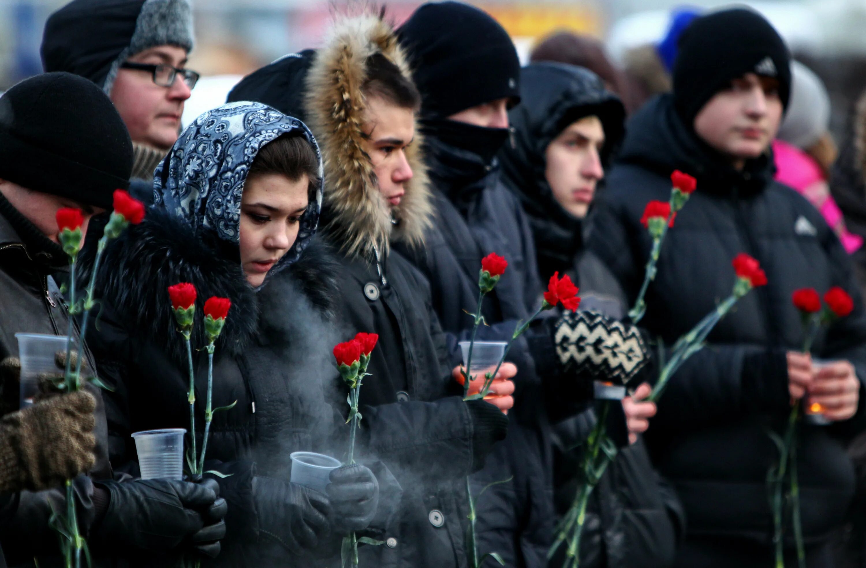 Помогите гибну. Террористический акт в Домодедово. Жертвы терроризма в России.