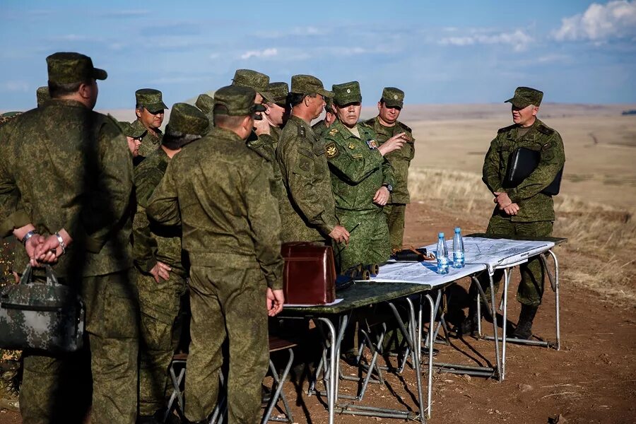 Военные вакансии. Штаб армии. Военное планирование. Офицеры на учениях. Боевая подготовка в вс РФ.