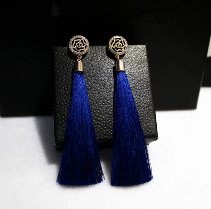 Серьги бахрома. Серьги бахрома. Серьги бахрома. Висячие серьги кисточки. Серьги кисти.