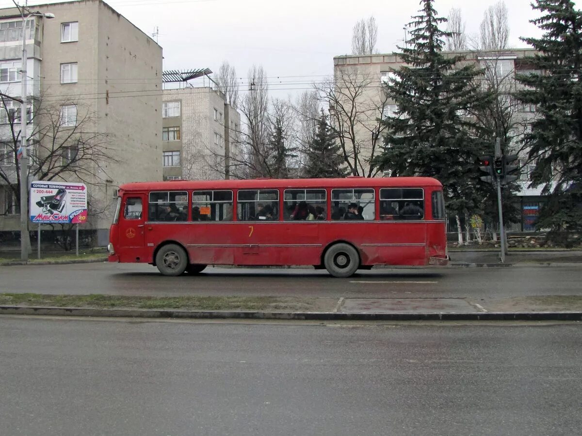 Махачкала черкесск автобус. ЛИАЗ 677 Черкесск. Автобус Черкесск. Автовокзал Черкесск. Маршрутки Черкесск.