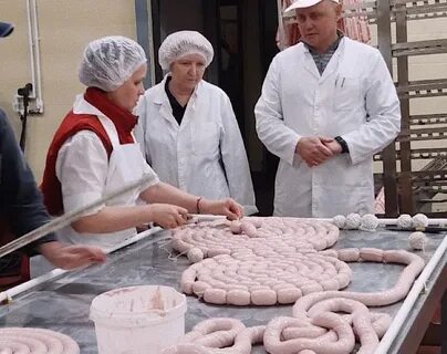 Работники перерабатывающей промышленности