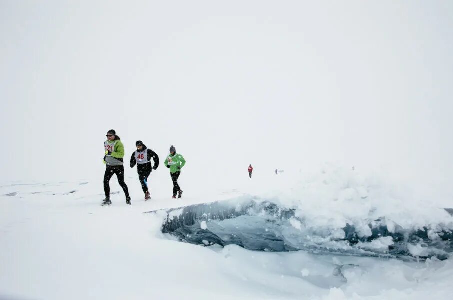 Baikal Ice Marathon. Ледовый пробег. Baikal Ice Trail 2024. Ледовый марафон Байкал 2023 стоимость. Ледовый ход