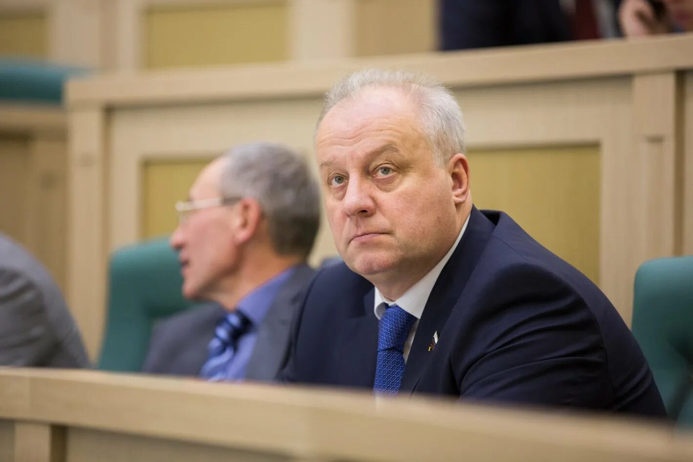 сенаторы поддержали. сенаторы поддержали. сенаторы намерены добиться снижения цен на рыбу. сенаторы поддержали.