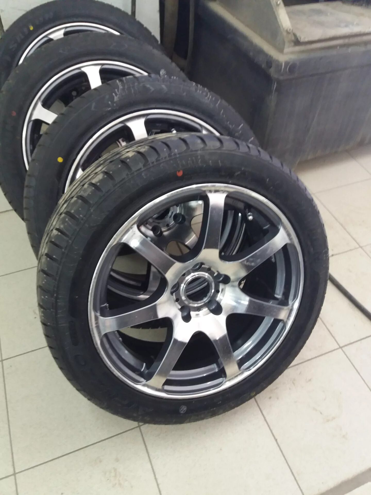 215/50 R17. Sailun 215/50 r17. Sailun Atrezzo ZSR 215/50 r17. Резина Сайлун 215 50 17. Купить р17 215 55