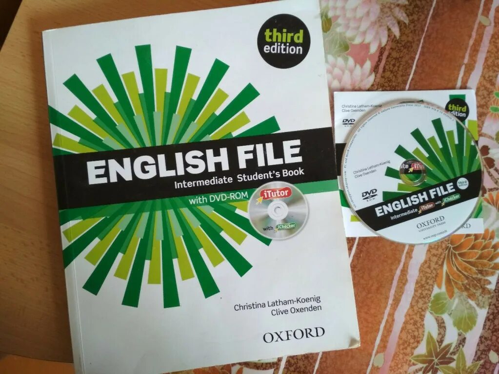 English file inter. English file (3rd Edition): Intermediate Plus комплект. Учебник английского English file. Учебник English file Intermediate. English file 3 издание.