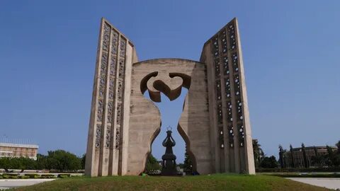 Столица ломе страна