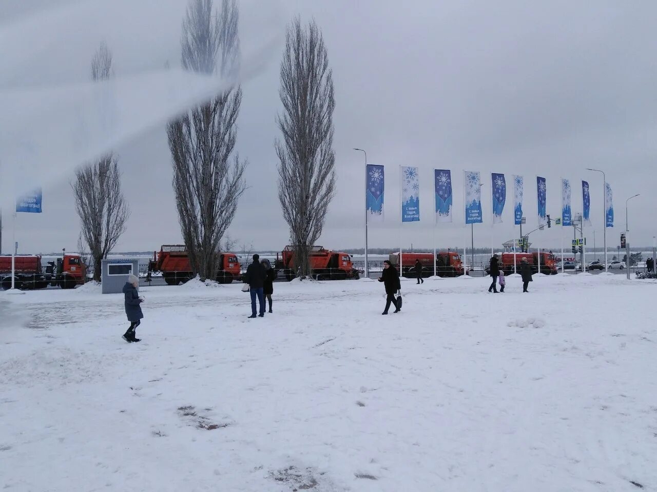 Погода в Волгограде. Синоптик Волгоград. Зимний дождь в Волгограде. Снежный Волгоград фото. Температура в волгограде сегодня