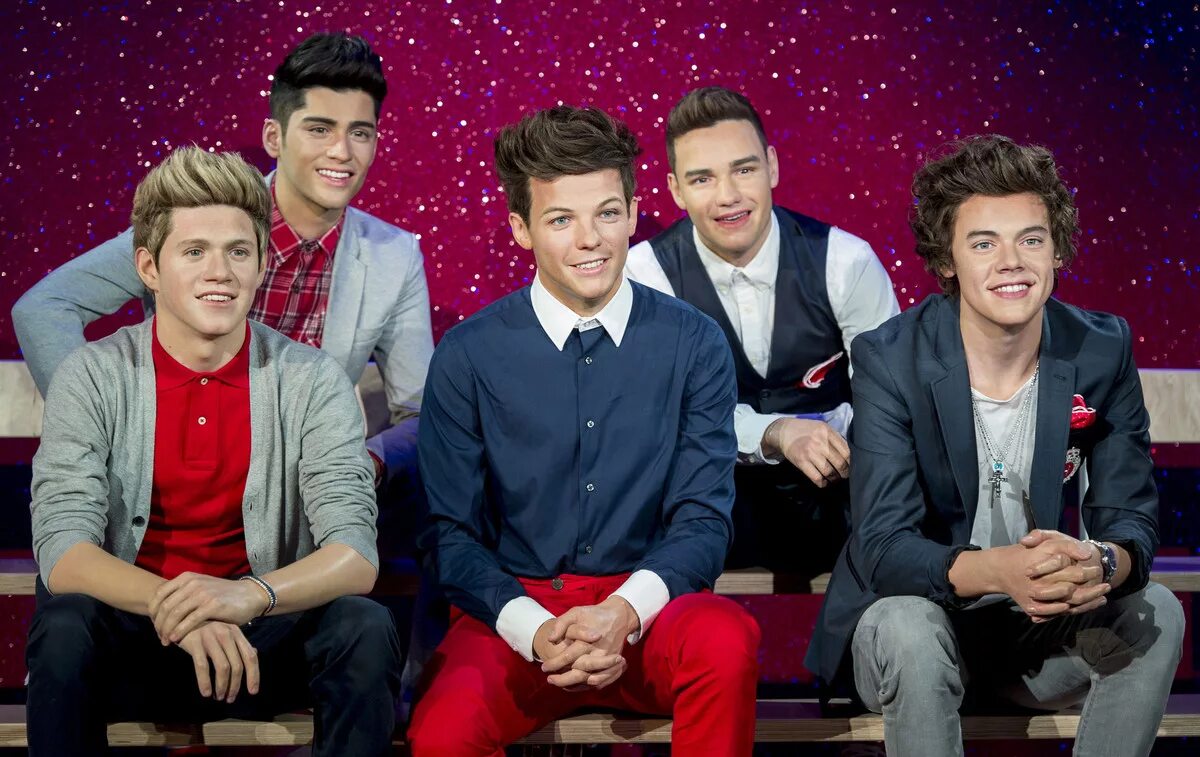 Бойзбенд 1990. Ван дирекшен участники. Ван дирекшен участники. Фото one direction 2021. Группа one direction 2022.