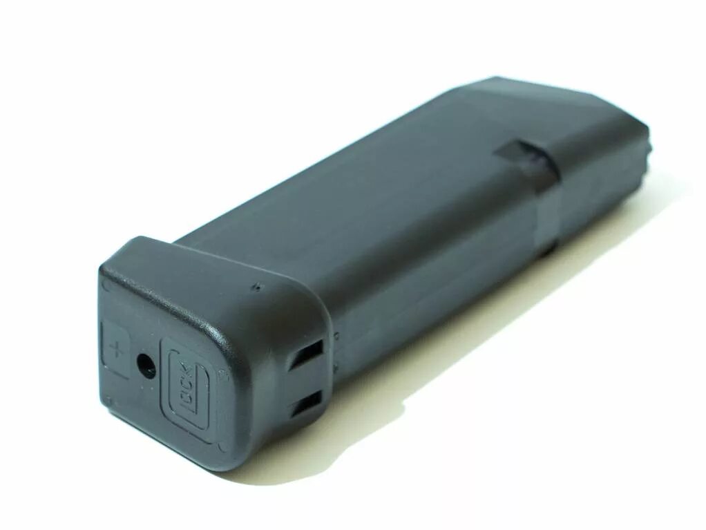 Магазины glock 17 we. Магазин на 19 патронов glock 17 gen4. Магазин глок 17. Glock 17 магазин. Глок с магазином на 100 патронов.