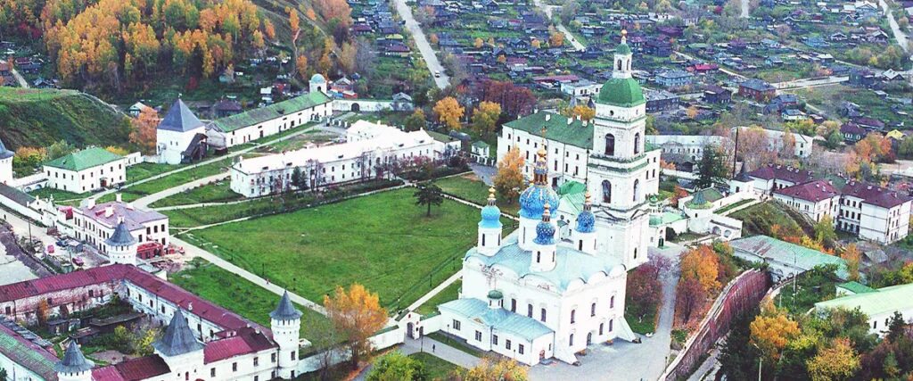 Тобольск в течении многих лет. Тобольск абалак экскурсии. крепость абалак в тобольске. абалак туристический комплекс. туристический комплекс абалак тюмень.