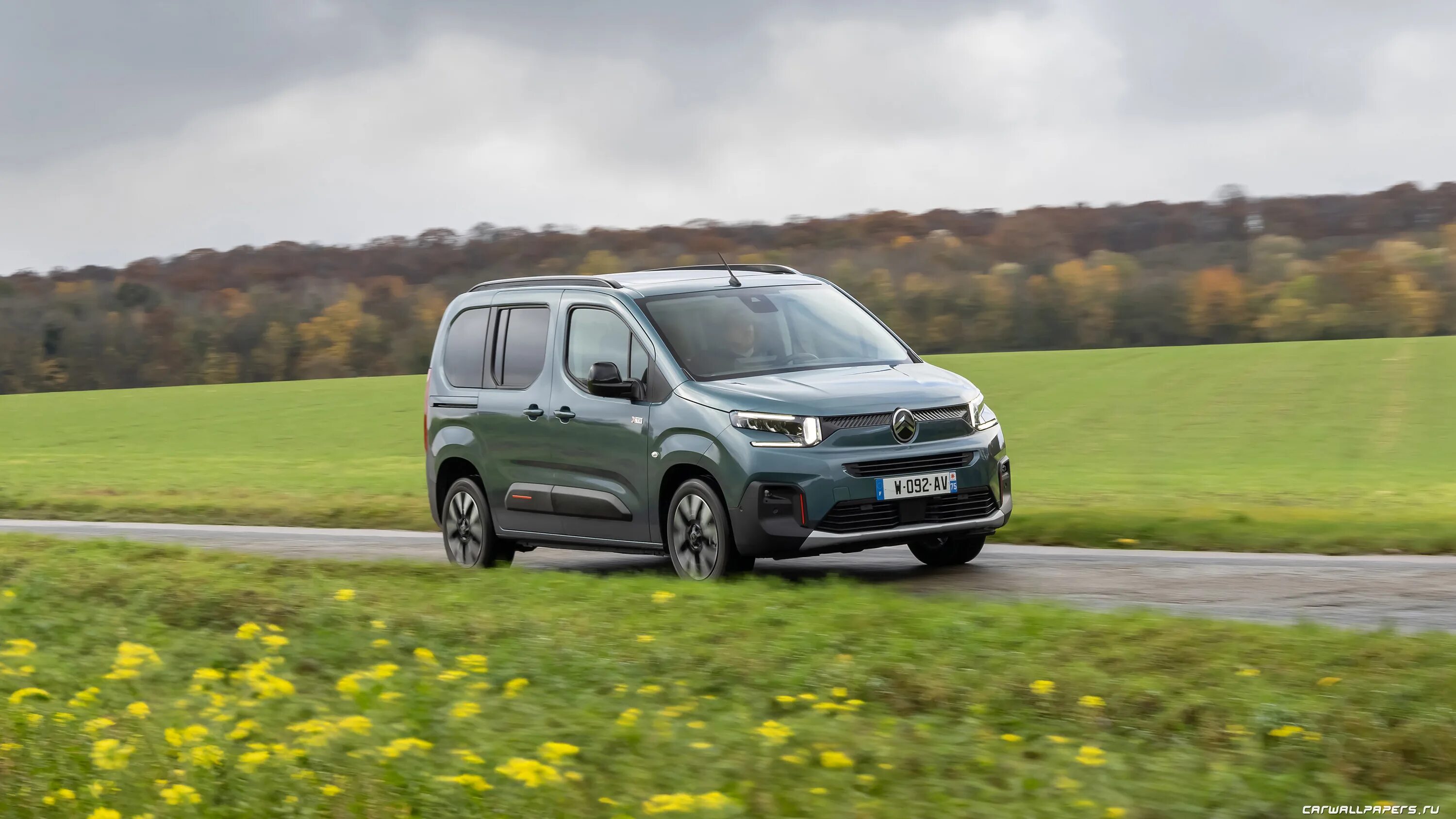 Citroen 2024. Ситроен 2024. Ситроен берлинго 2024. Ситроен 2024 года. Ситроен 2024.