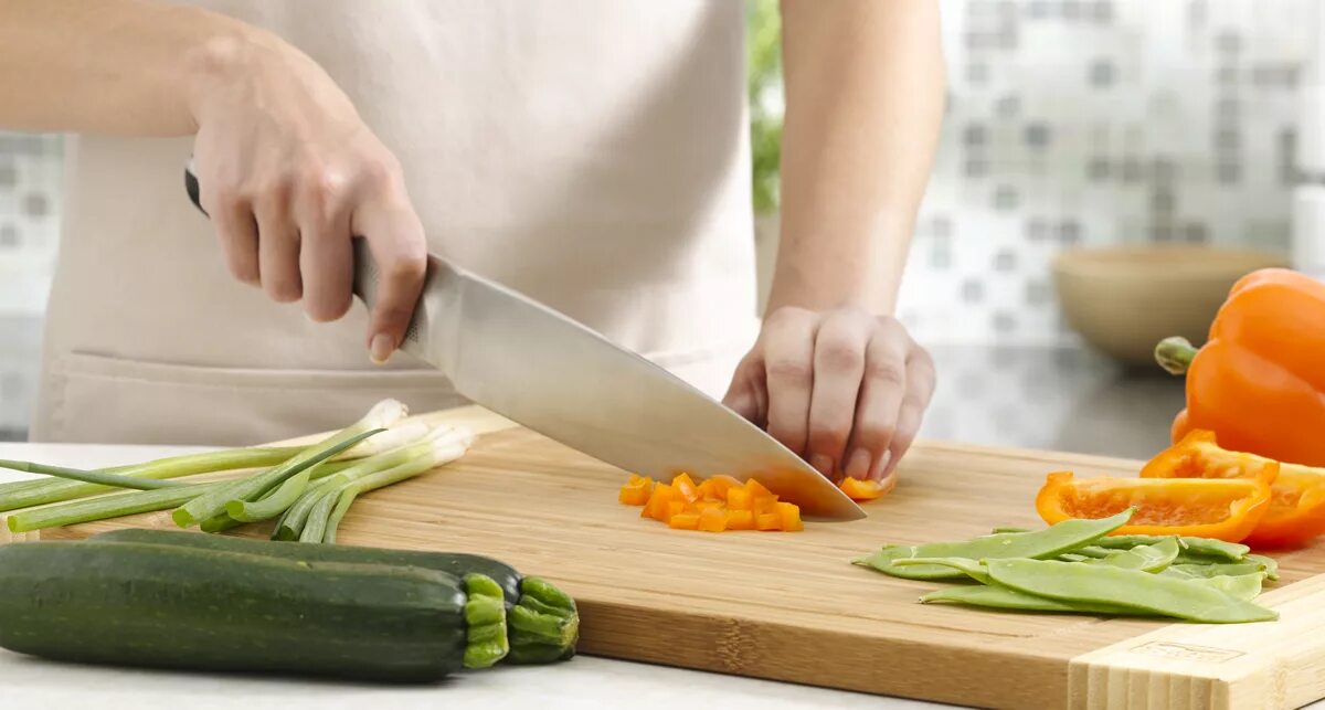 Резать овощи. Режу овощи. Нож режет овощи. Cutting Vegetables овощи. Chop vegetables