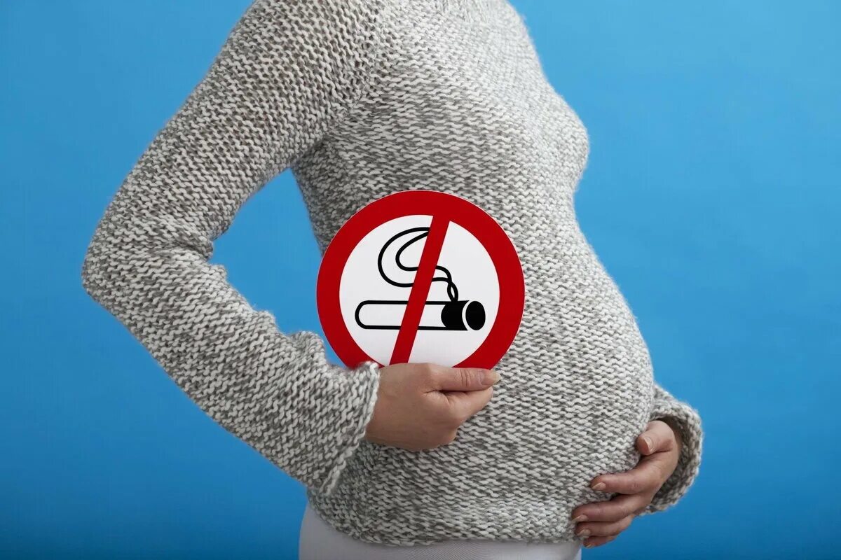 Что запрещено делать беременным. Вредные привычки беременной женщины. Курение беременной женщины.