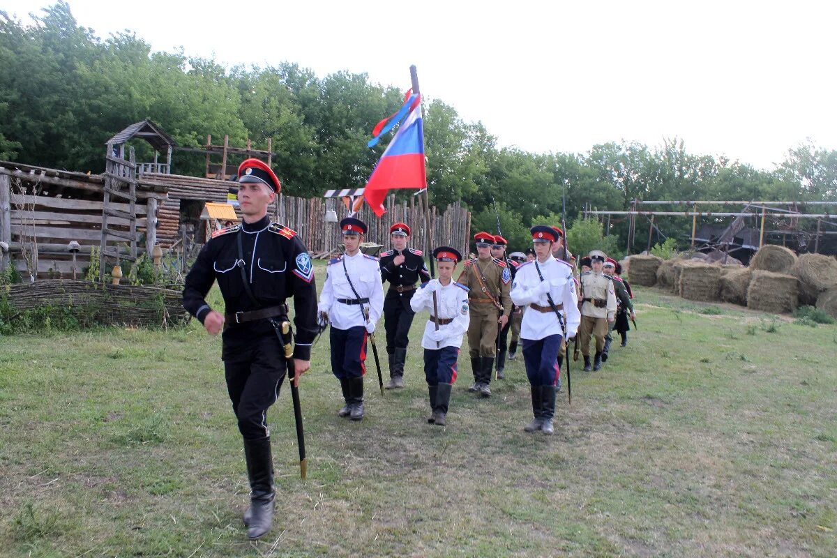 Казачий Хутор. Казачий Хутор Приморский. Русские войска в Белгороде. Военный КСК. 19 августа войска