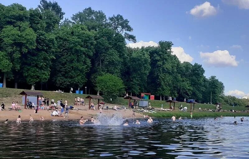 Печерское озеро могилев. Печерск могилев. Печерское озеро могилев. Печерский парк могилев. Печерское озеро могилев.