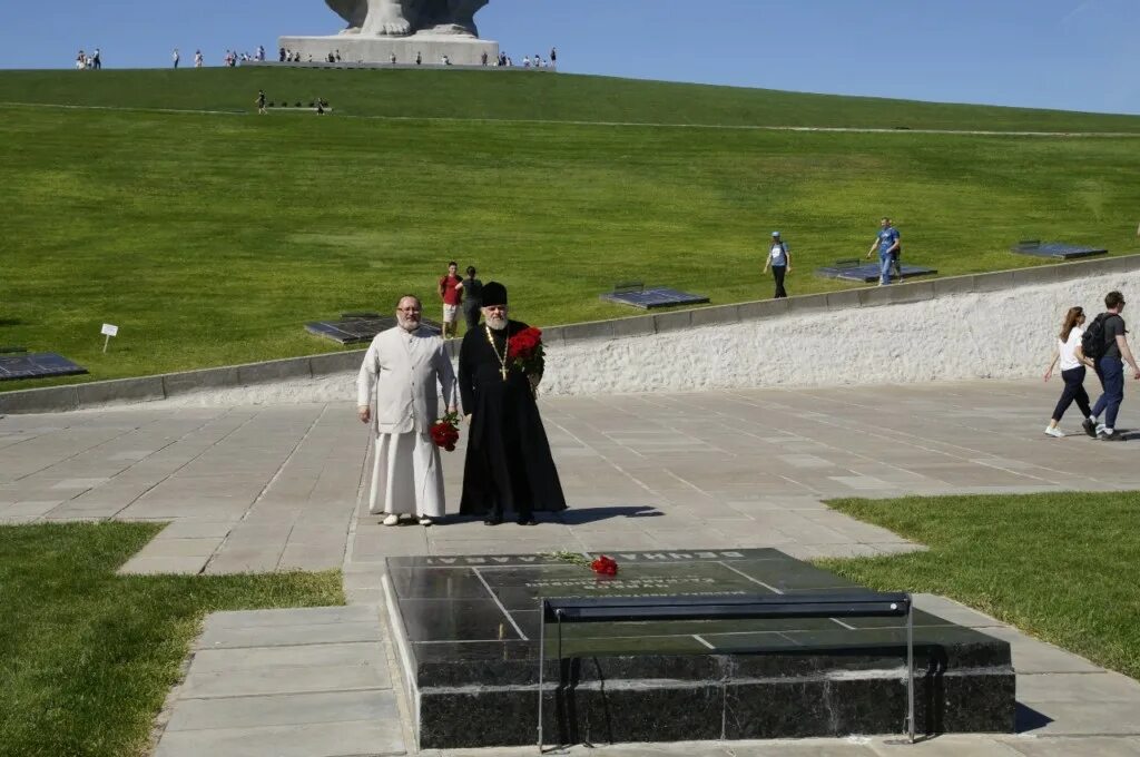 Посещение мемориала. Посещение мемориала
