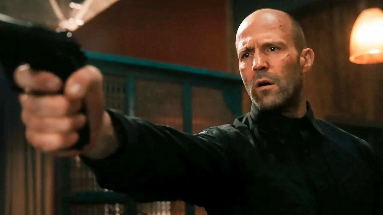 Гнев чел. Джейсон Стэтхэм гнев человеческий. Jason Statham гнев человеческий.