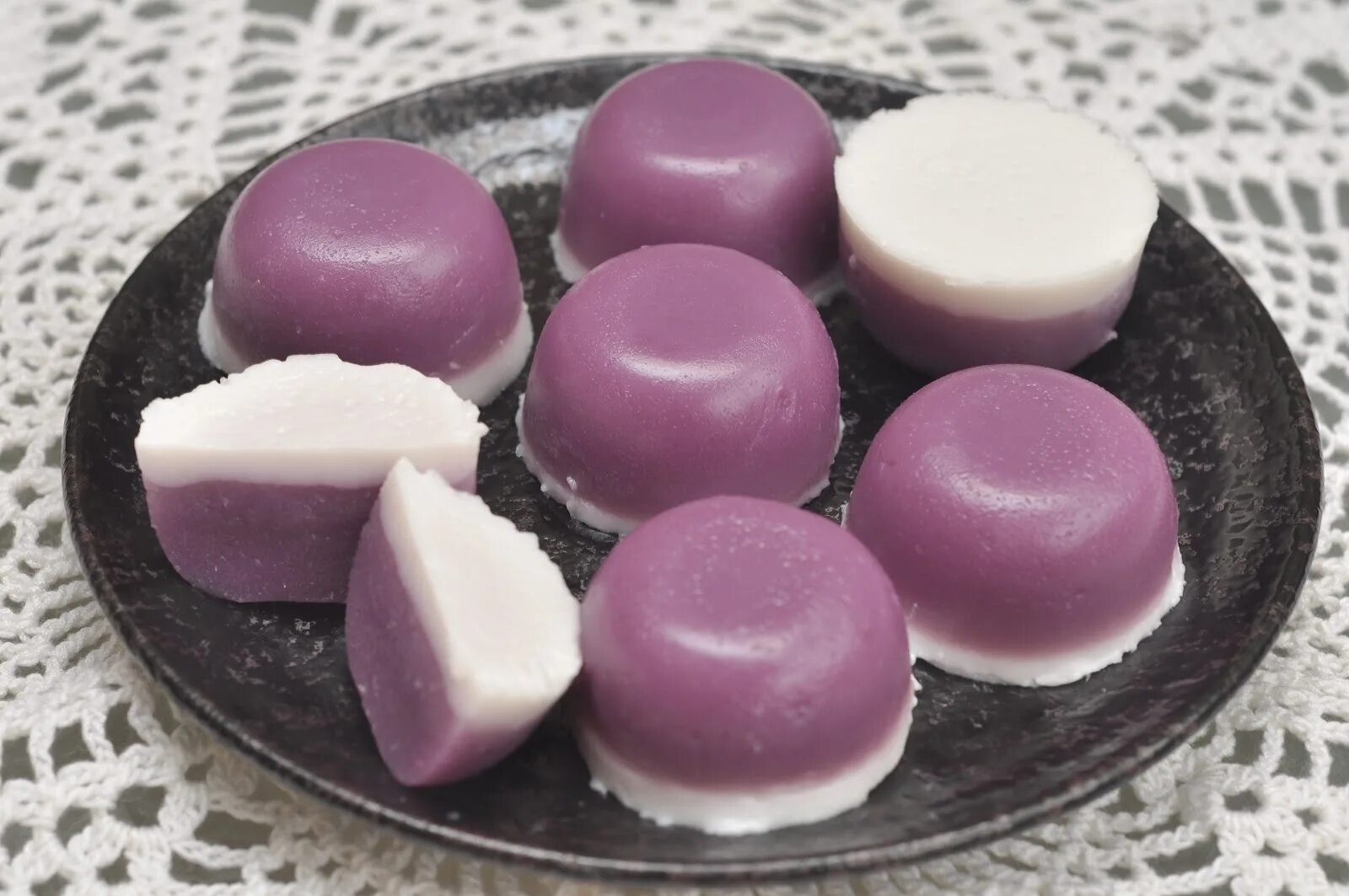 Леденец juicy drop. Fresh french beans. Bread berry. Десерт с фиолетового картофеля. Фруктовый сироп.