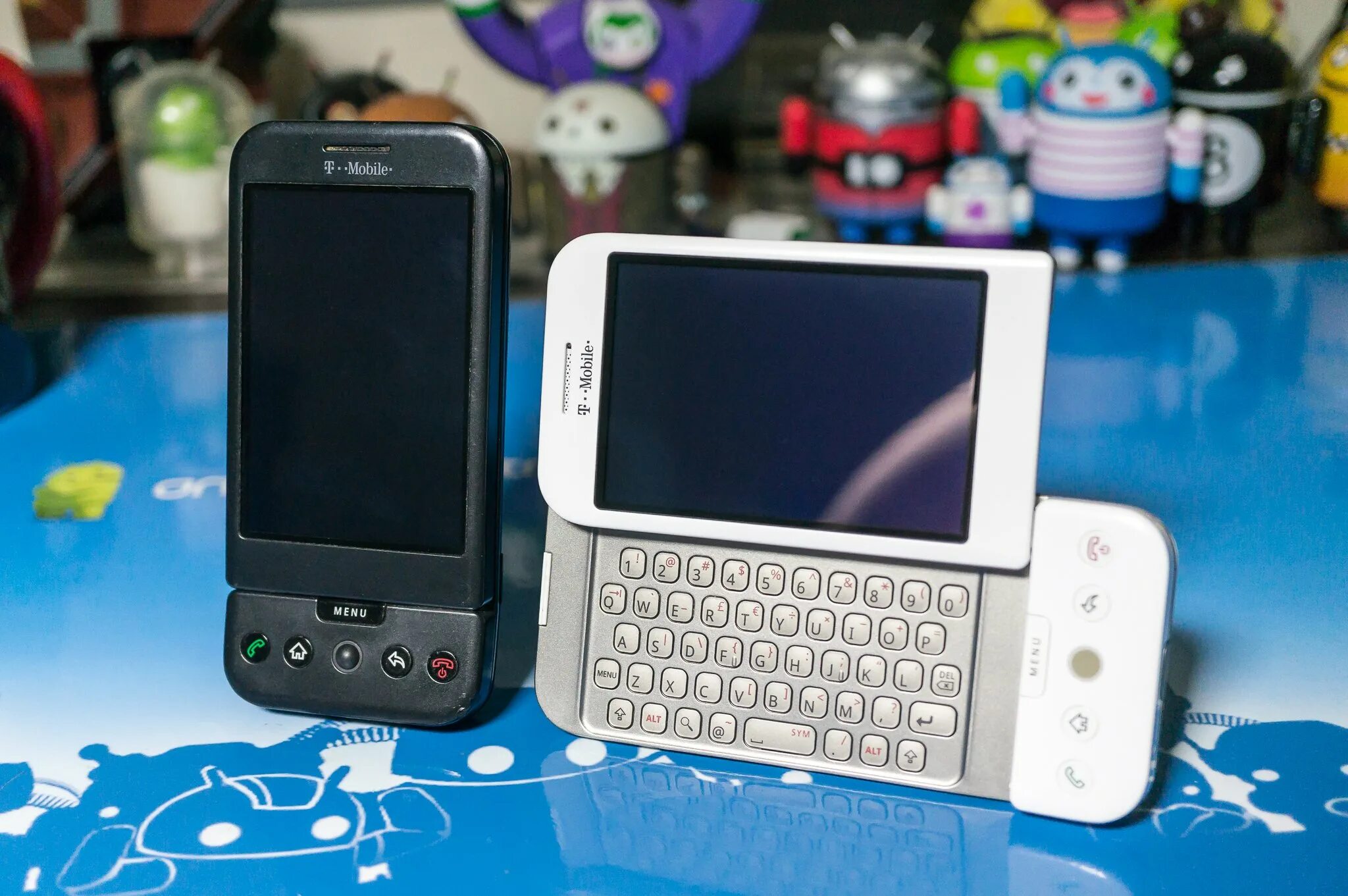 Какой первый андроид. Htc dream g1. htc dream t-mobile g1. htc dream 2008. htc dream (t-mobile g1) — первый смартфон на основе android.