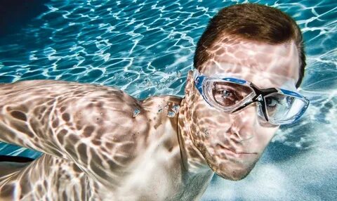 Swim glasses