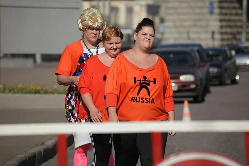 Подросток в большом городе. Вилле хаапасало любовь в большом городе 2. любовь в большом городе 2 задорожная. любовь в большом городе 2 кадры. любовь в большом городе ходченкова.