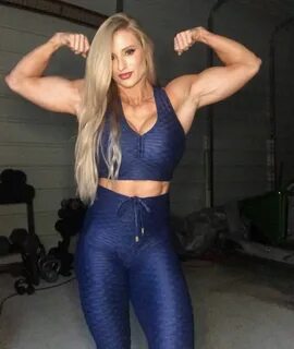 Barbie Titus 