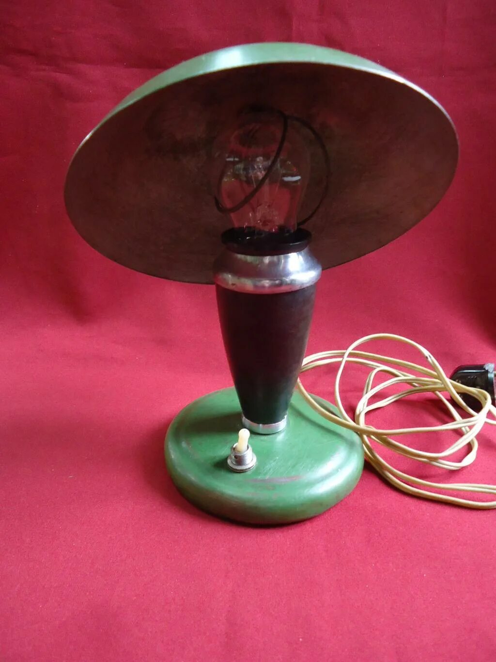 светильник ссср настольный ннб. настольная лампа мосэлекропром 1957 кобальт. лампы 60 годов. лампа керосинка ссср электрическая. советский настольный светильник.
