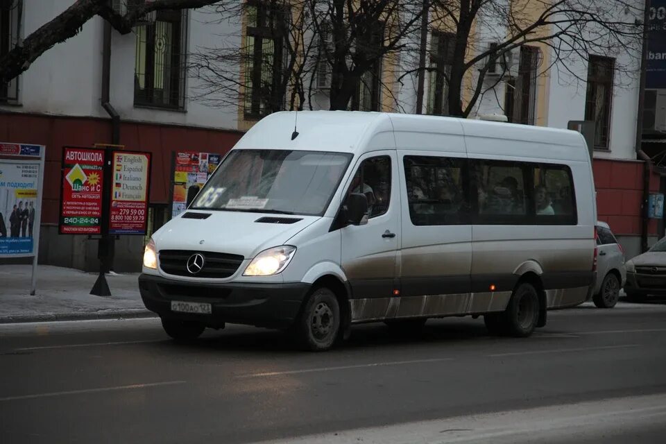 15 маршрутка новосибирск. Микроавтобус 34. Маршрутка 34 Новороссийск. Микроавтобус Скопин. Маршрут маршрутки 15 Новороссийск.