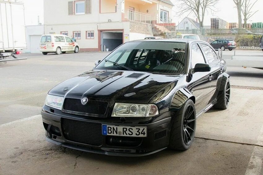 Тюнинг тур. Skoda Octavia a4 Tuning. Обвес Skoda Octavia a4. Octavia RS mk1. Skoda Octavia, 2006 Tuning.