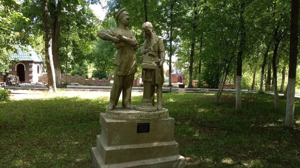 Киров детский парк аполло улица володарского 106 аполло. Детский парк аполло в кирове. Сад аполло киров. Парк аполло киров зимой. Парк аполло киров мероприятия.