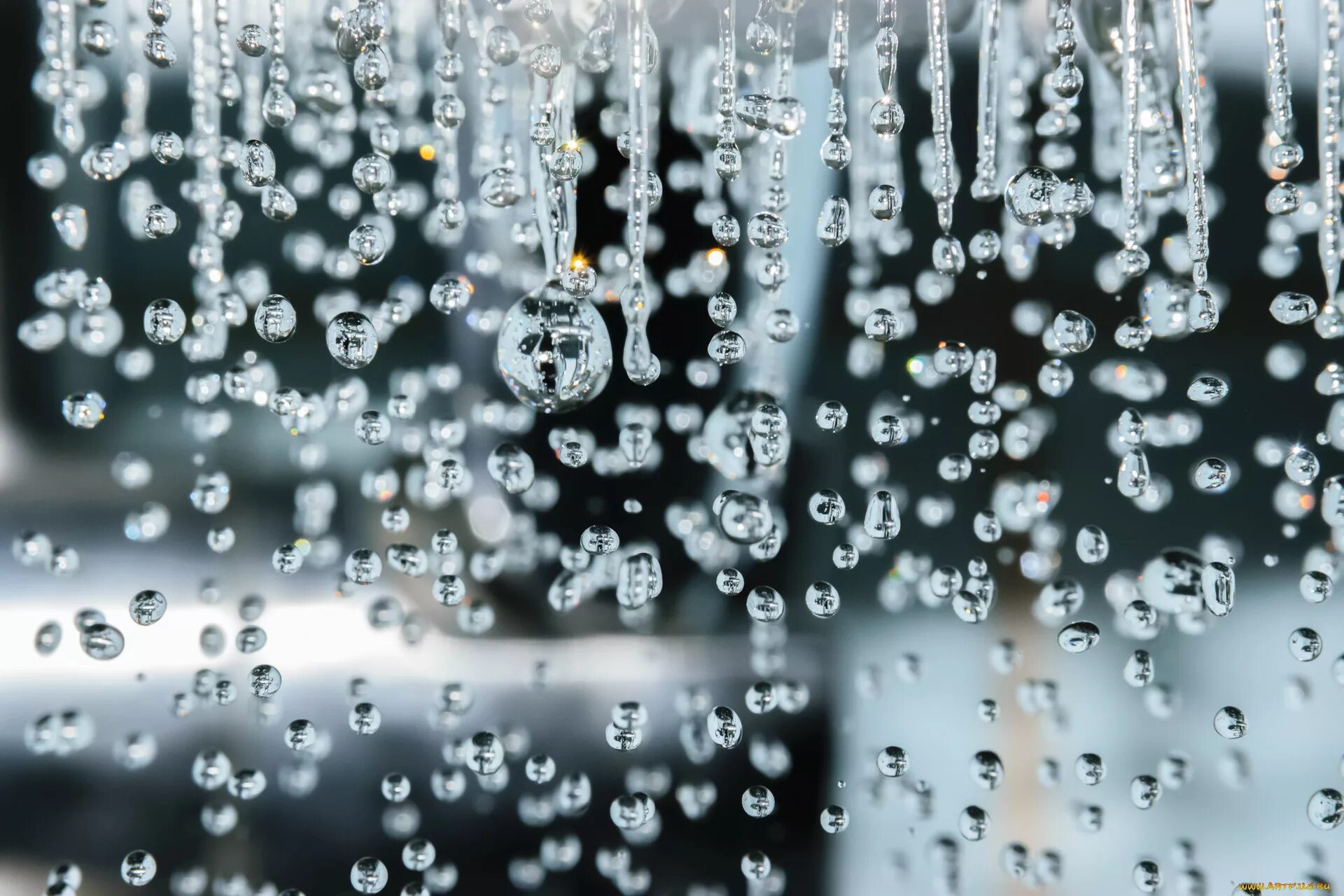 Стандартные капли. Капли воды. Вода в виде дождя. Фон капли. Красивые обои на рабочий стол капли.