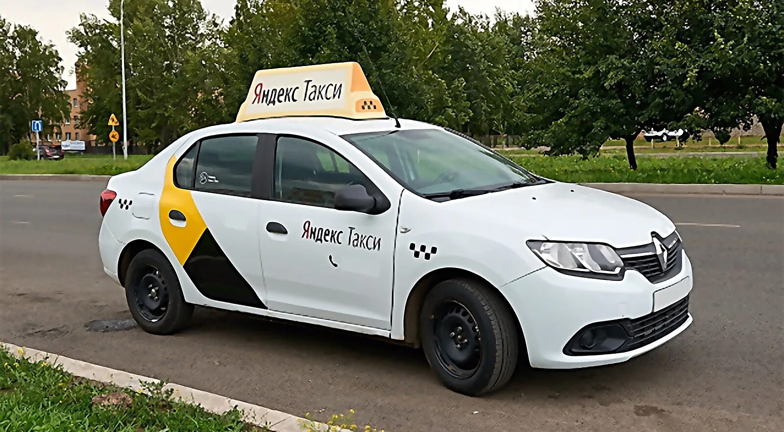 Аренда авто челны. Яндекс такси номер набережные челны. Белый кабриолет набережные челны. Датсун он до яндекс такси. Аренда авто набережные челны.