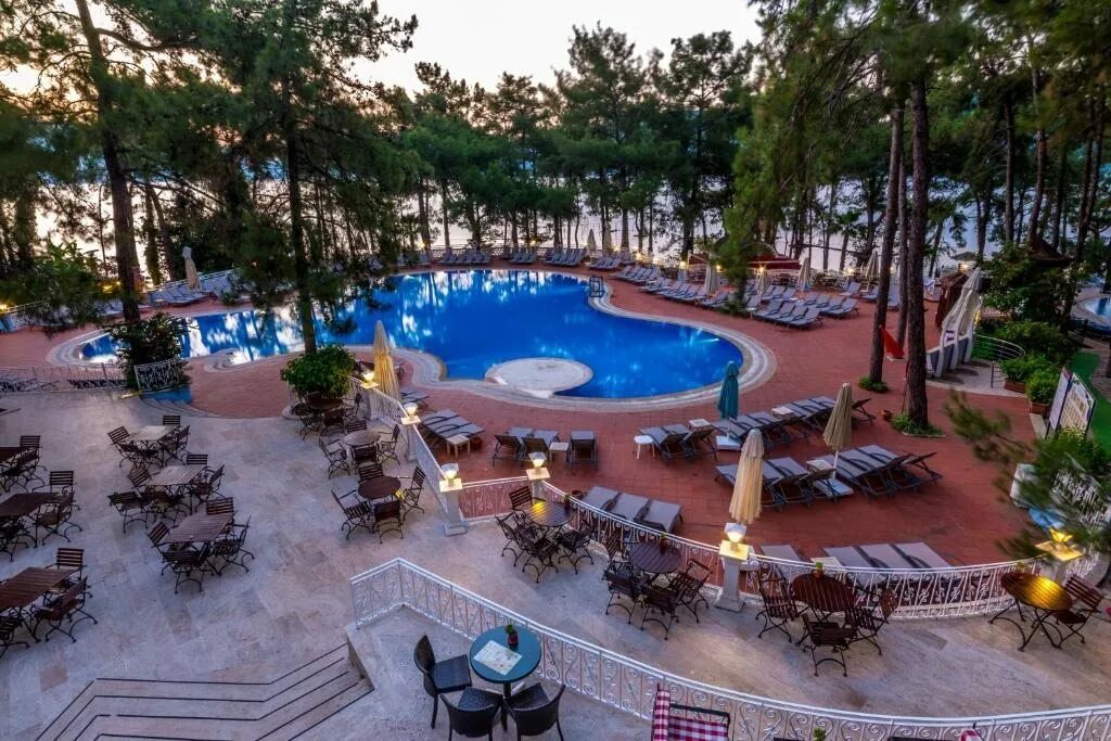 Marmaris palace 5 турция мармарис. Гранд язычи. Гранд мармарис палас. Гранд язычи. Мармарис отель тюрбан 5*.